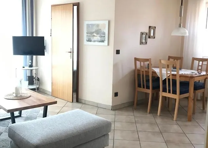 Am Grooten Steen 1, 12 *